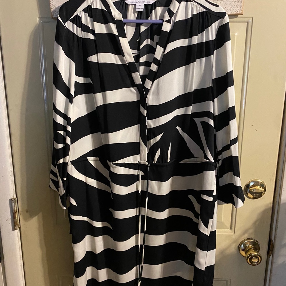 DVF